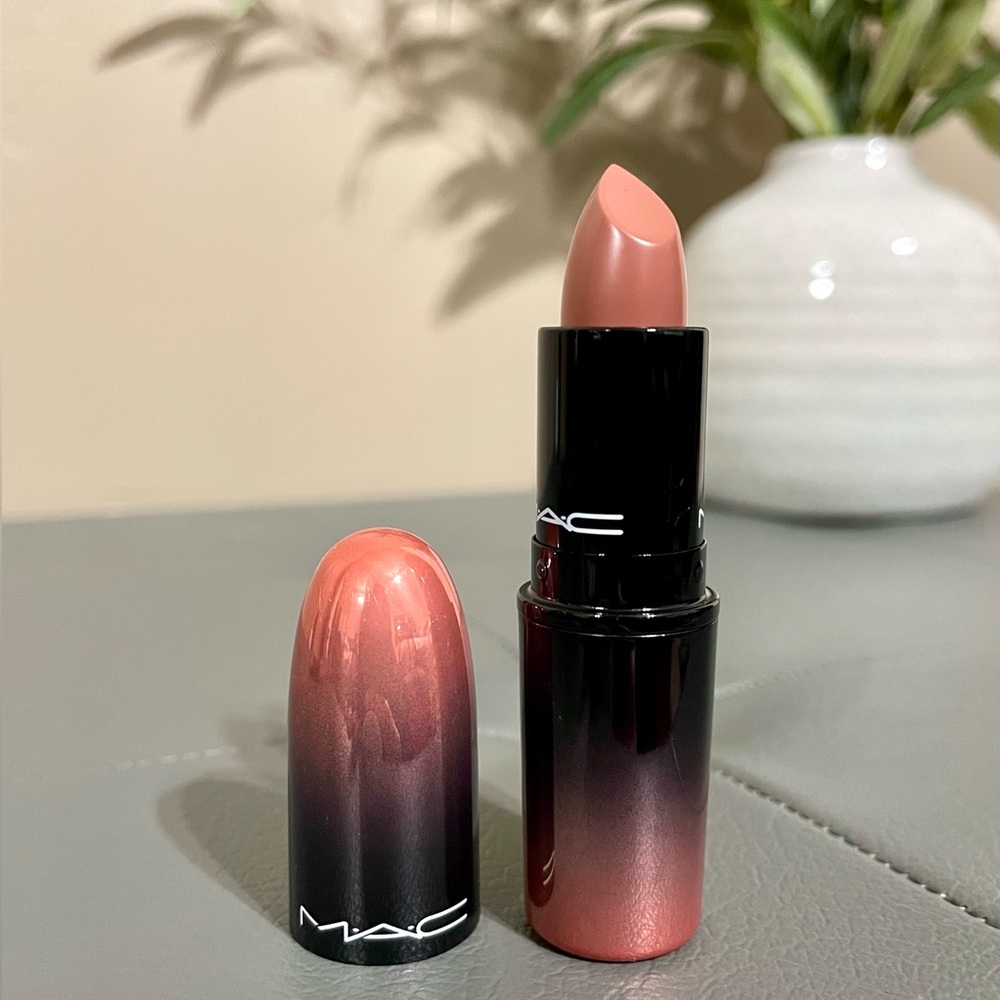 MAC Love Me Lipstick VERY TEDDY Limited Edition DISCONTINUED Full Size NWOB